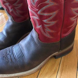 Justin’s Austin Red Mens Cowboy Boots size 12 EE